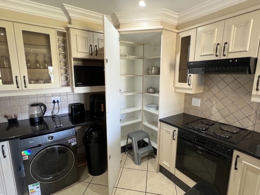 2 Bedroom Property for Sale in Jeffreys Bay Central Eastern Cape